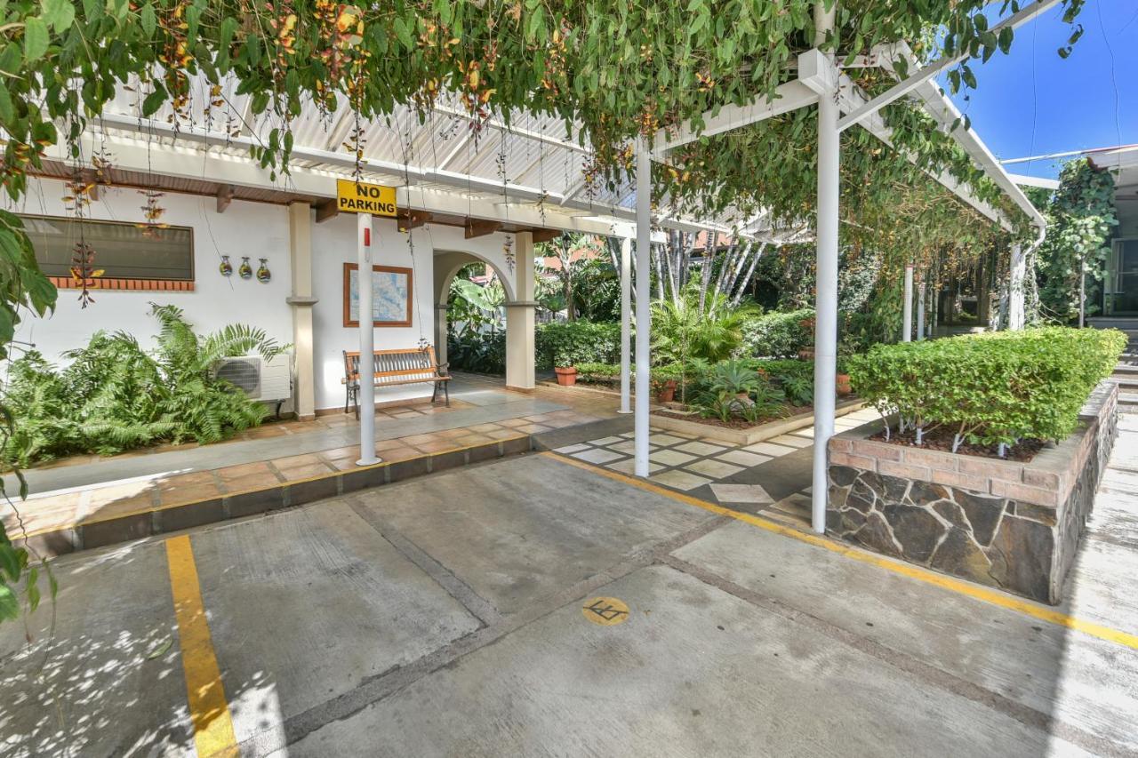 La Riviera Hotel San Antonio De Belen Экстерьер фото