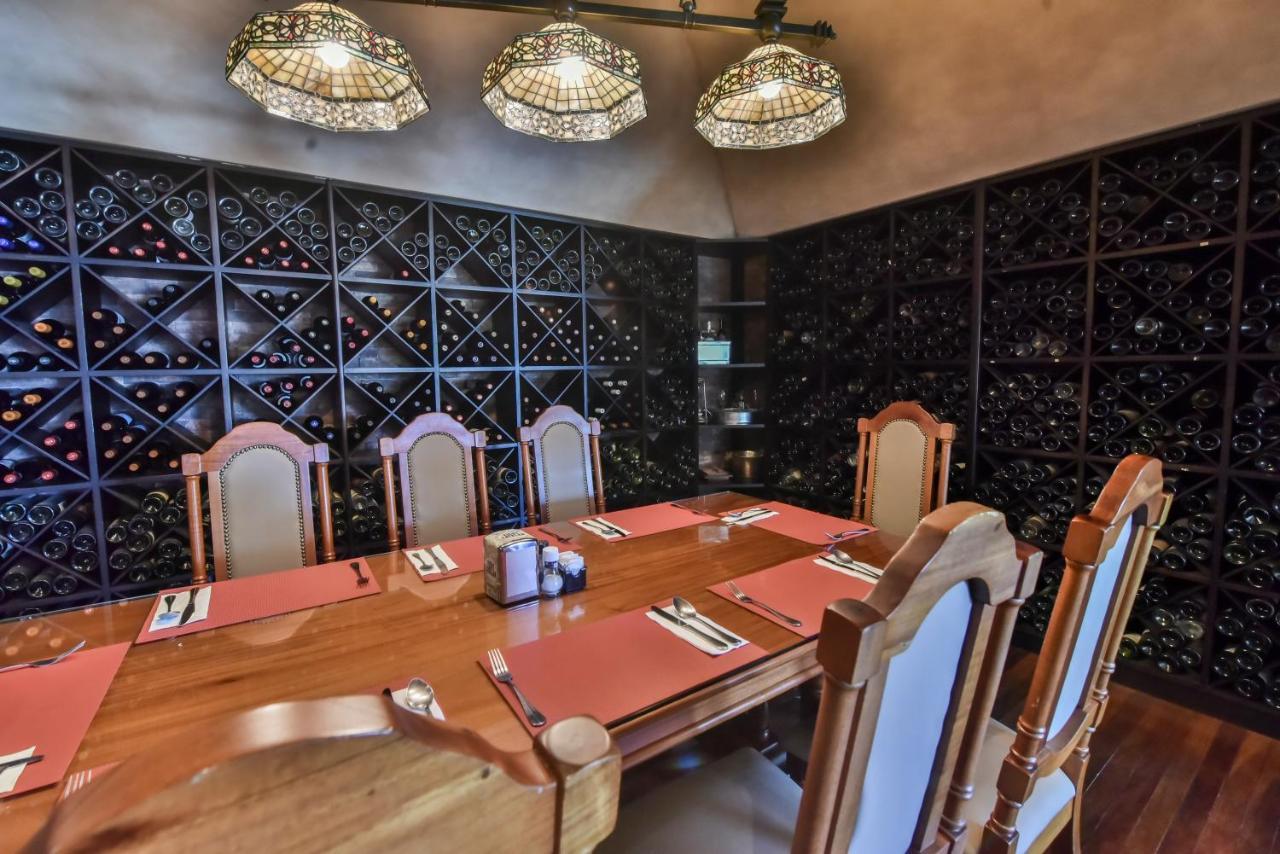 La Riviera Hotel San Antonio De Belen Экстерьер фото